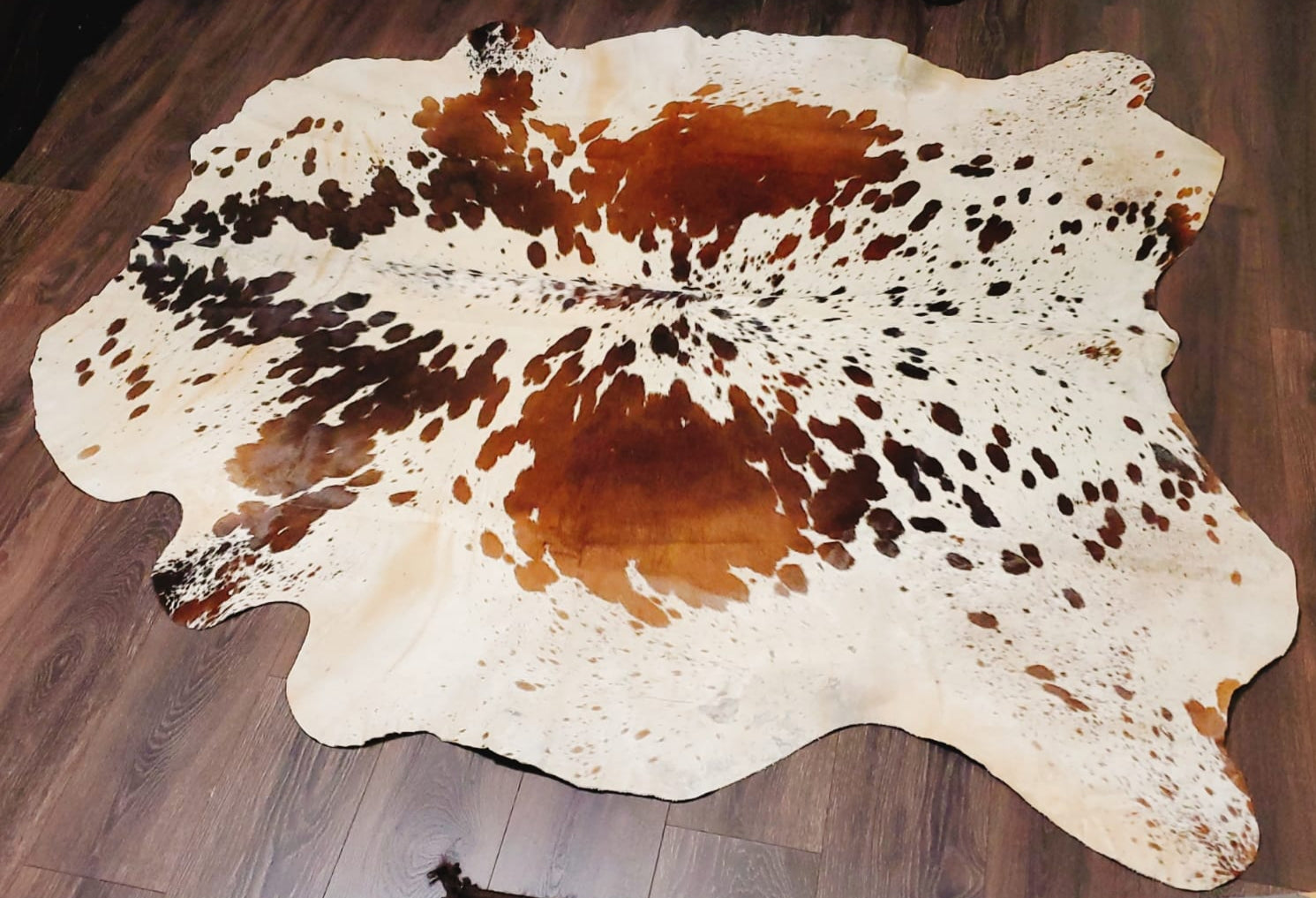 Real Tricolor Cow Skin Area Rug Hair on Leather Hide 6.5 ft X 6.5 ft - 45 x 45 sq.ft Approx. Multicolor Led Lights, Motion Sensor, USB & Battery Power Option